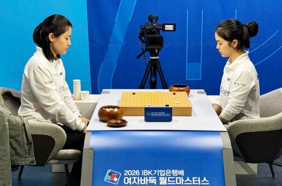 李小溪312手险胜仲邑堇-齐鲁巾帼跻身IBK半决赛 (李小溪05最新战绩)